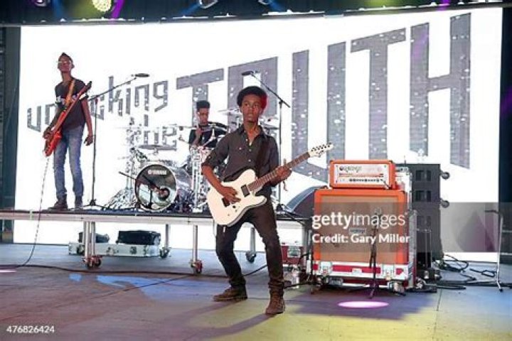 Unlocking the Truth, 'Take Control' Video Premiere