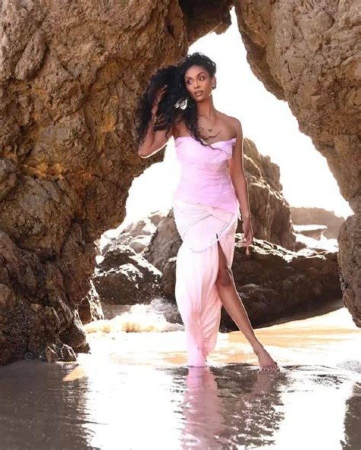 Unveiling Brittney Elena's Ethnicity: Discoveries And Insights