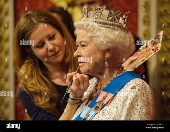 Unveiling Eliza Reign's Age: Discoveries And Insights Into Her Journey