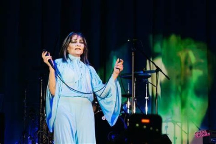 Unveiling Julie White's Marital Journey: Exclusive Insights And Revelations