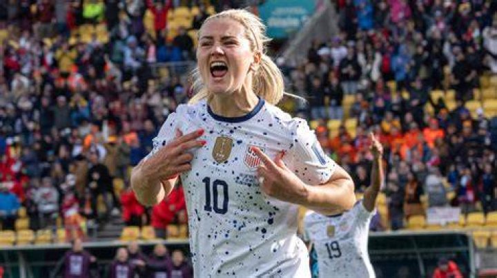 Unveiling Lindsey Horan: A Soccer Superstar's Journey And Legacy