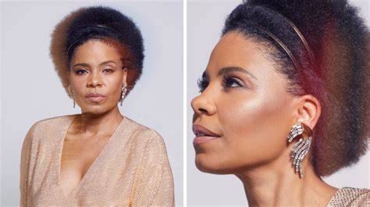 Unveiling The Enigmatic Beauty Of Sanaa Lathan's Fingers