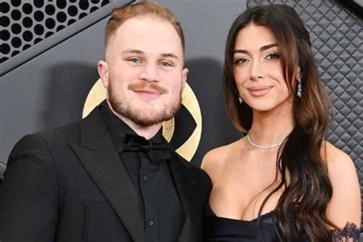 Unveiling The Heartbreak Ballad: "Zach Bryan And Rose"