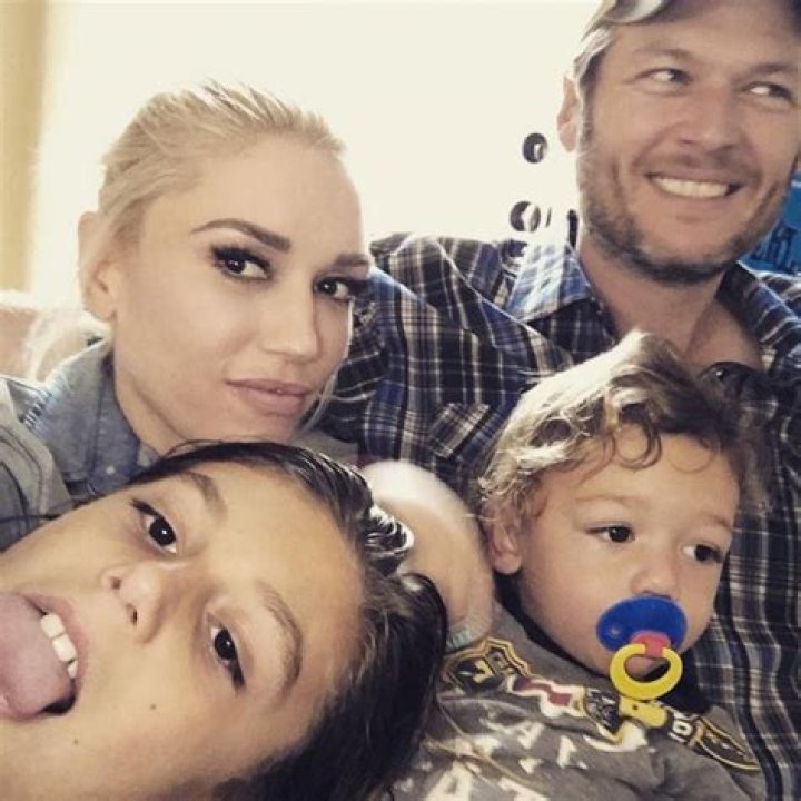 Unveiling The Mother Of Blake Shelton's Daughter: Surprises And Revelations