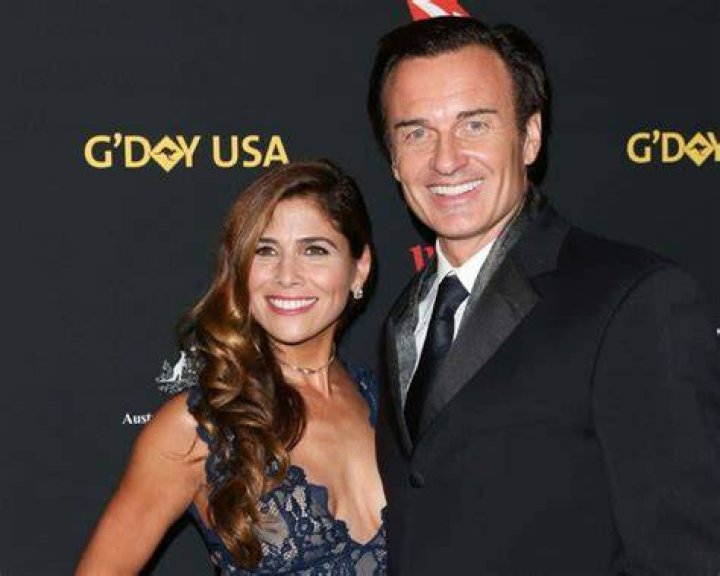 Unveiling The Mystery Behind Julian McMahon's Limp: Insights And Discoveries