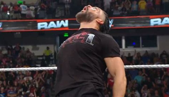 Updating Roman Reigns’ chase for history Cageside Seats