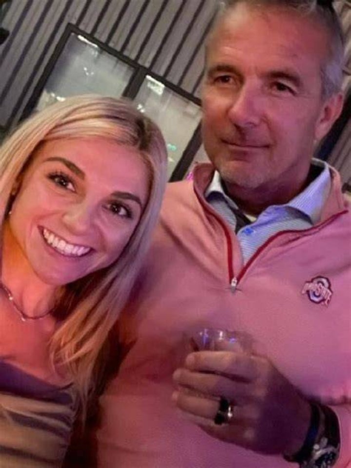 Urban Meyer responds to wife question after viral bar video, dancing