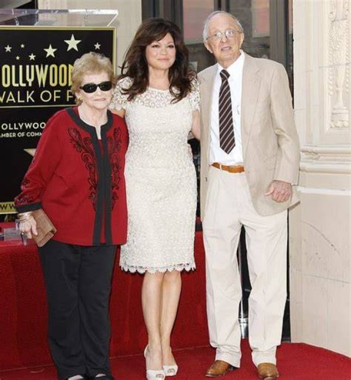 Valerie Bertinelli with her parents on Who Do You Think You Are? 