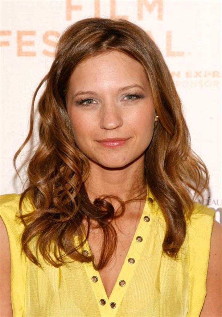 Vanessa Ray's Bipolar Disorder Went Untreated as a Teen Because Her