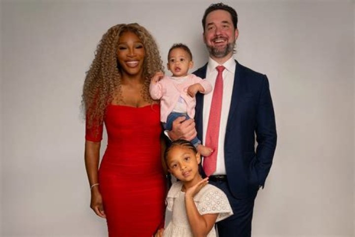 Vanessa Williams and her new husband Jim Skrip love wmbw bwwm Lynn