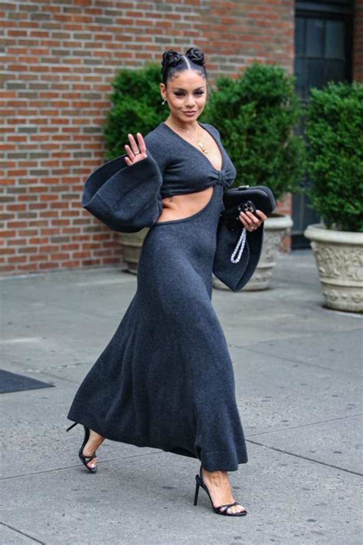 Vanessa Williams Style, Clothes, Outfits and Fashion &bull; CelebMafia