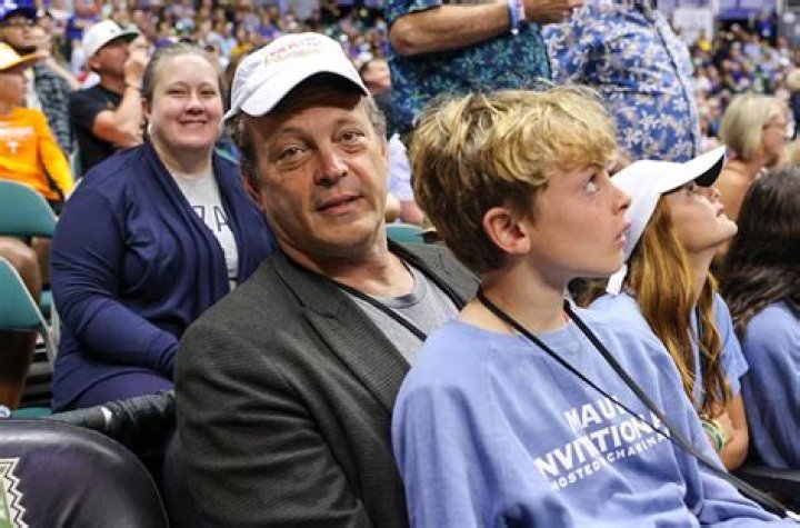 Vernon Lindsay Vaughn Vince Vaughn And Wife Kyla Weber A Baby