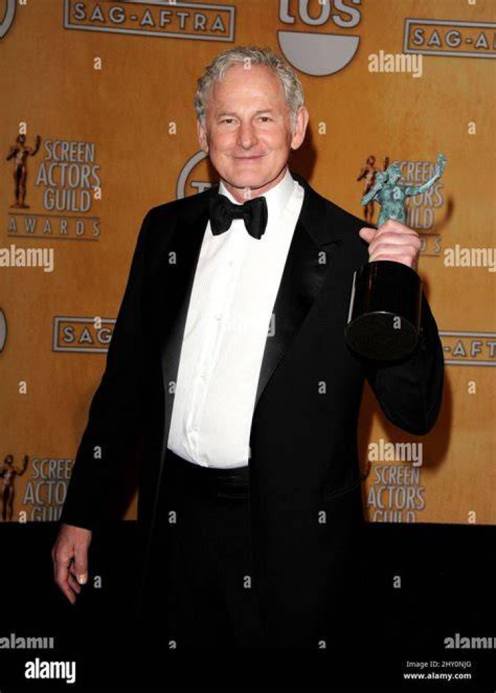 victor garber Picture 19 Friars Club Roast of Betty White