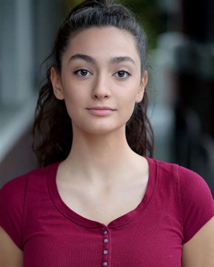 Victoria Lily Robertson Age, Wiki, Bio