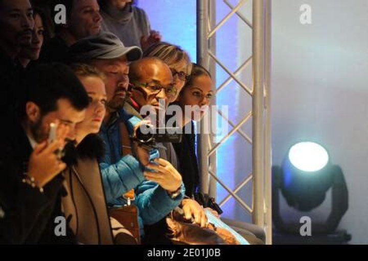 Vidéo Sophie Marthe et Nawel Debbouze, soeur de Jamel Debbouze lors