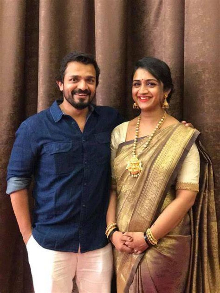 Vijay Raghavendra Wiki, Biography, Age, Movies List, Family, Images