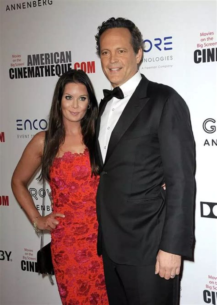 Vince Vaughn Wiki, Wife, Girlfriend, Married, Marriage, Daughter