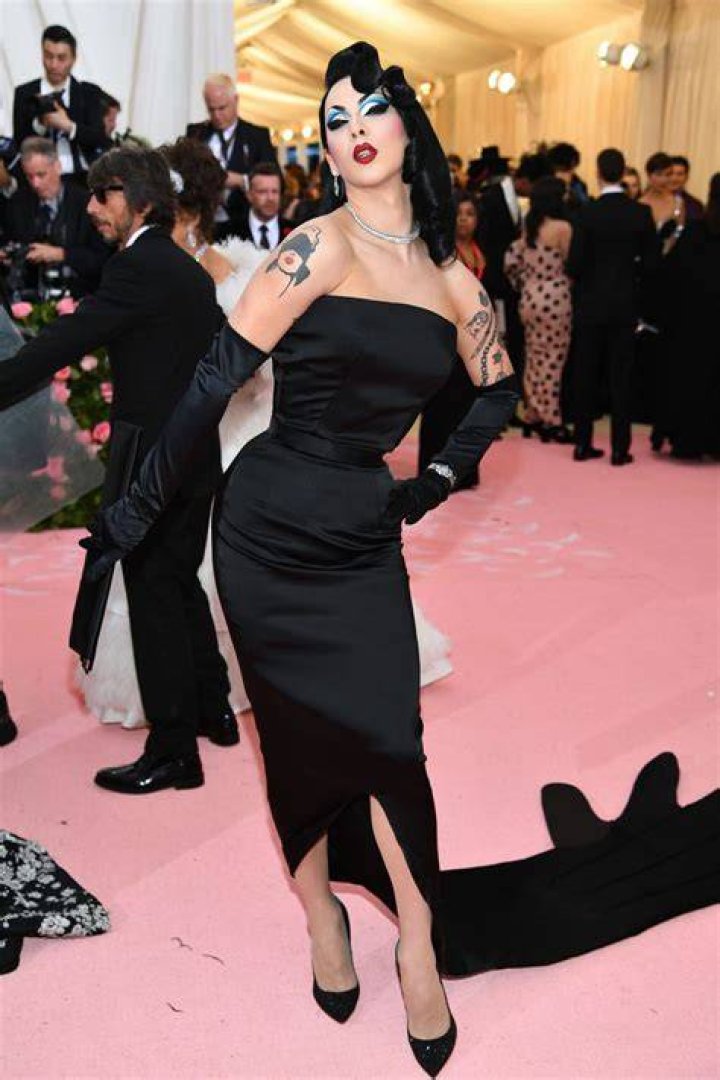 Violet Chachki 2019 Met Gala &bull; CelebMafia