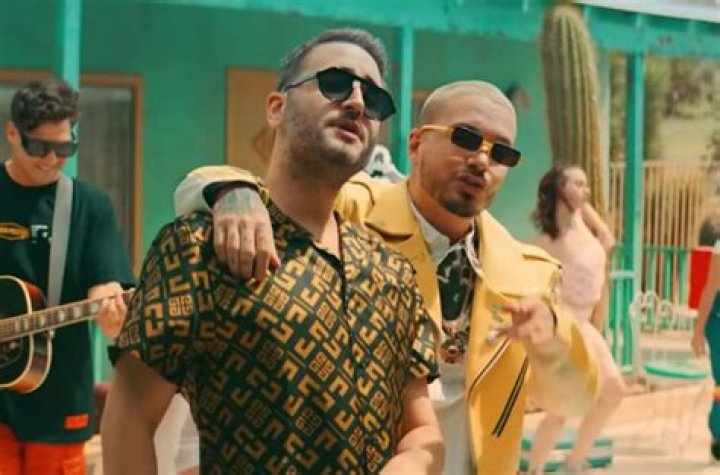 Viva Friday Playlist New Music by Bad Bunny & Myke Towers, Rio Roma