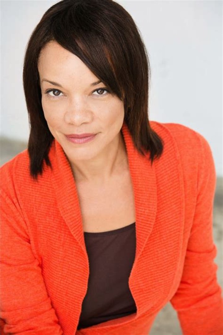 Vivian FLEMINGALVAREZ Biographie et filmographie
