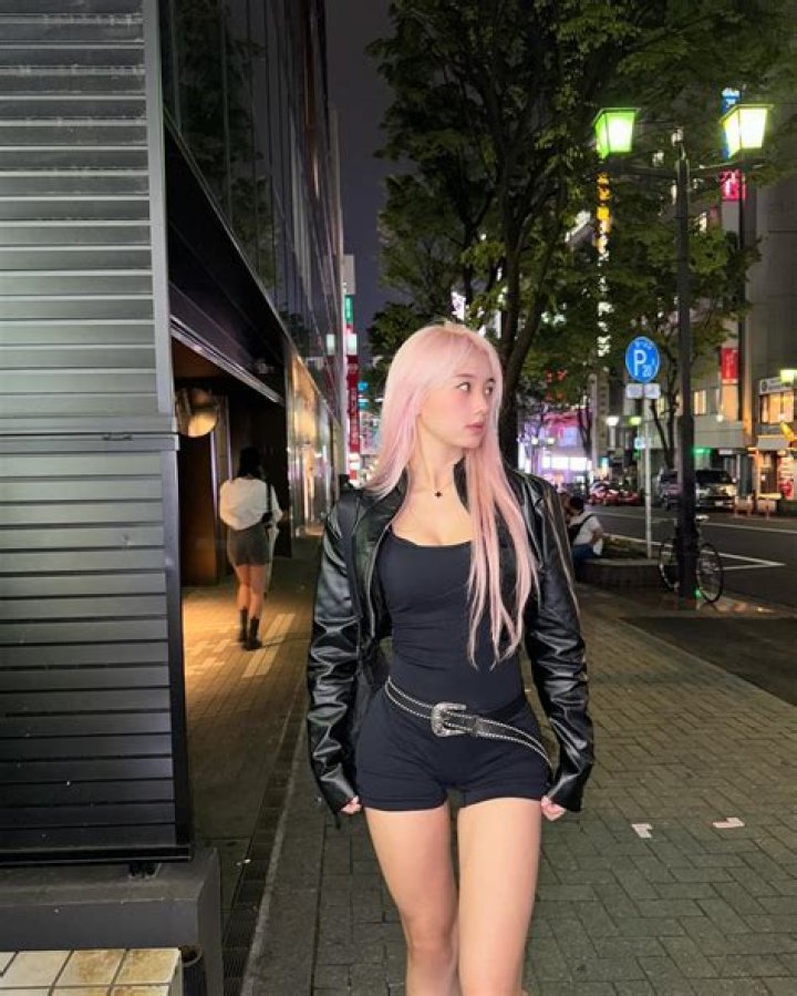 Vyvan Le (vyvan.le) &bull; Instagram photos and videos Asian instagram