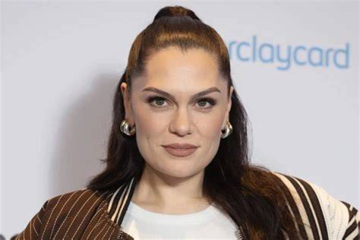 Watch Jessie J Opens Up About Relationship With Singer Luke James