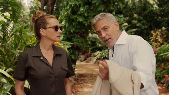 Watch Sunday Morning Julia Roberts Actress and homemaker Full show