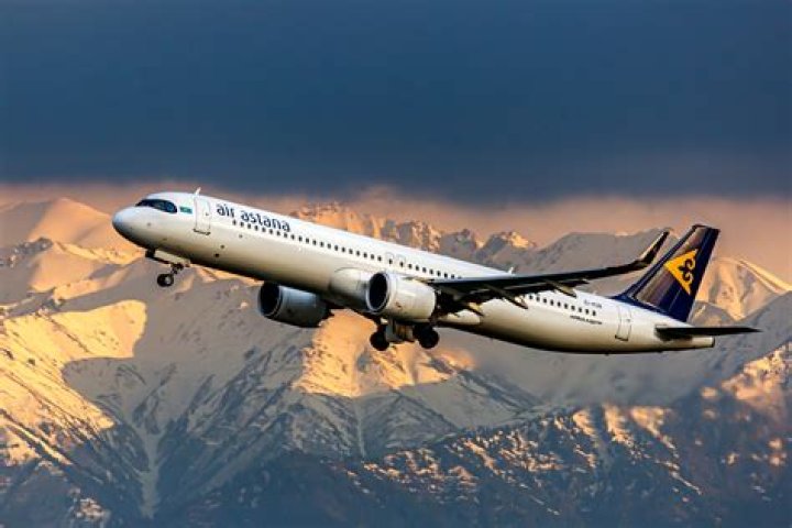 Watch The Air Astana 2004 and 2015 Incident Engine CCTV Video Original