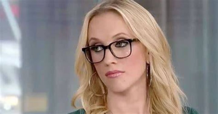 Water Poured on Fox Host Kat Timpf at Brooklyn Event