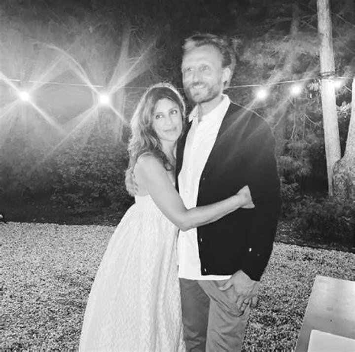 Wedding Pics! Jennifer Esposito Marries Jesper Vesterstr&oslash;m