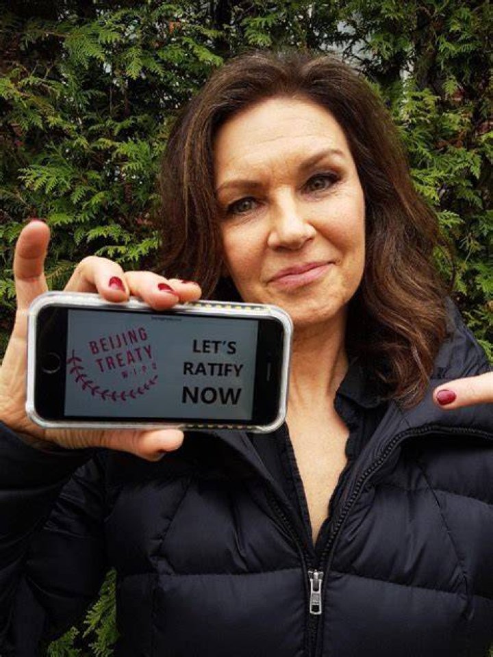 Wendy Crewson Net Worth Celebrity Sizes