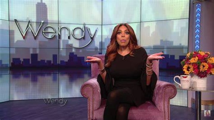 Wendy Williams says 'I look 30' as she steps out looking disoriented