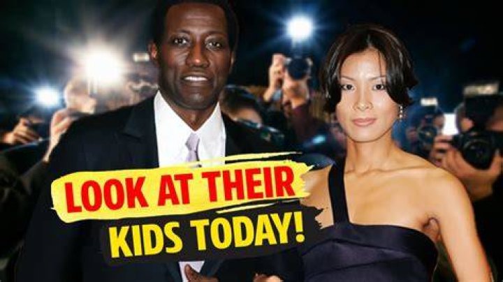 Wesley Snipes 2024 Wife, net worth, tattoos, smoking & body facts Taddlr
