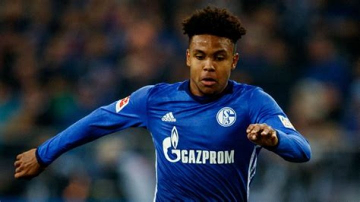 Weston McKennie urges younger Americans to take chances in Europe