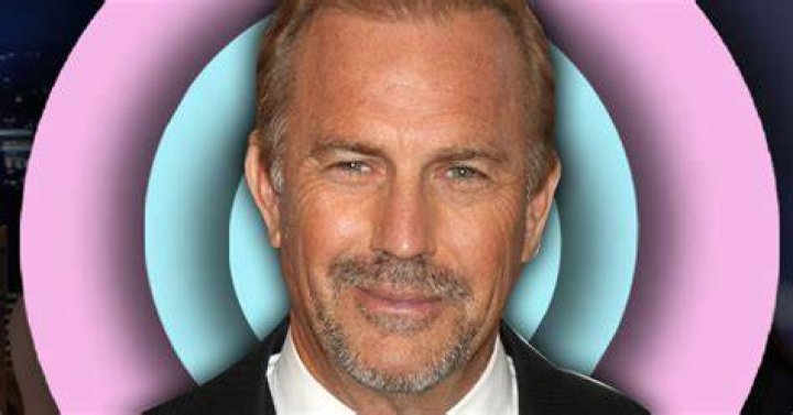 What Happened to Kevin Costner&rsquo;s Ear?