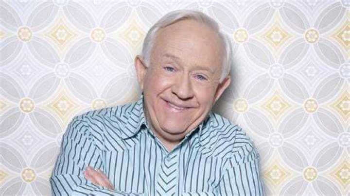 What happened to Leslie Jordan's father? Plane crash explained
