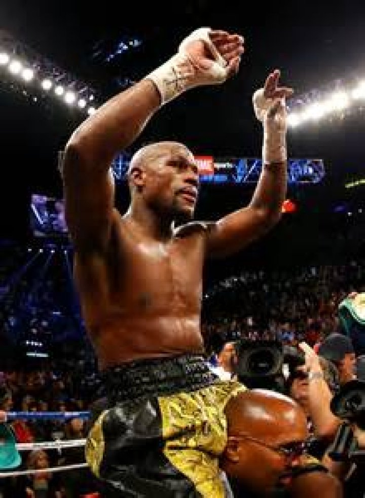 What is Floyd Mayweather's net worth?