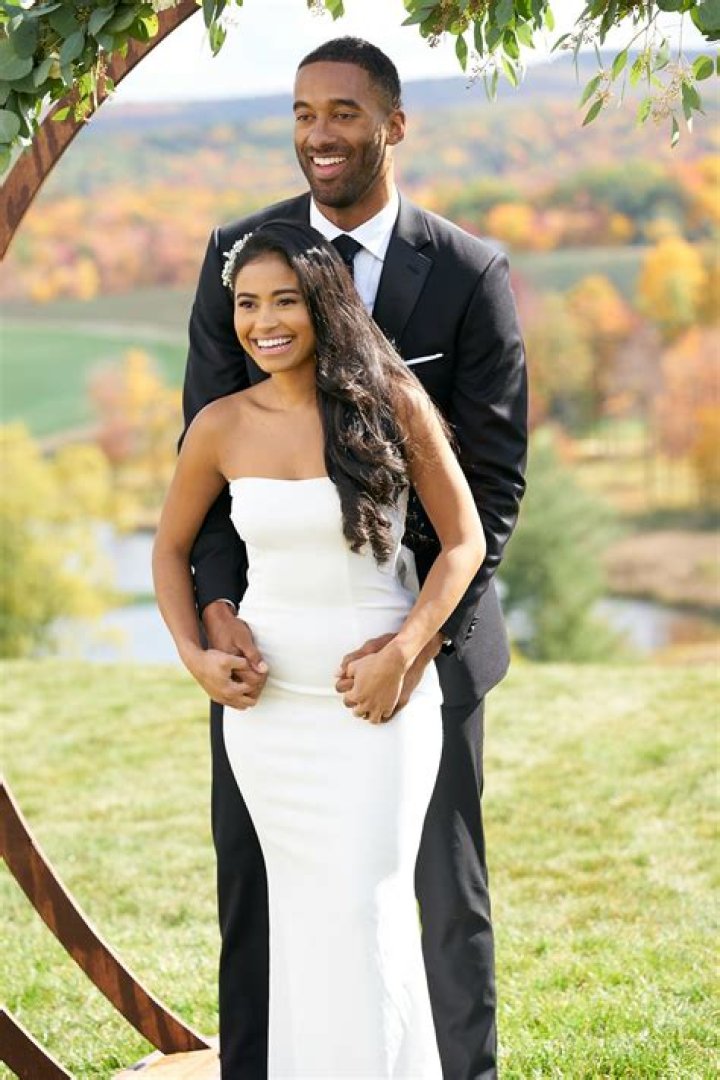 What Is Jessenia From 'The Bachelor' Doing Now? She Works In Social