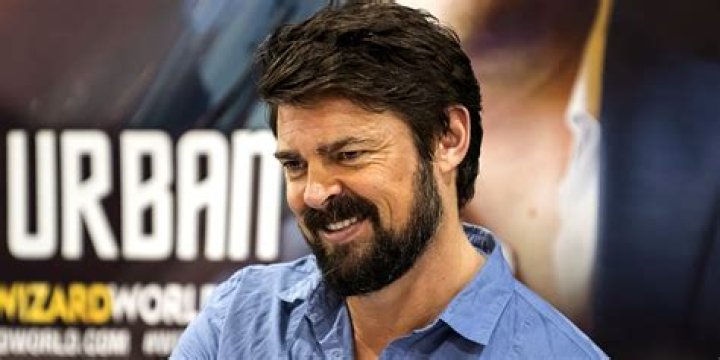 What is Karl Urban's Net Worth? Celebrty