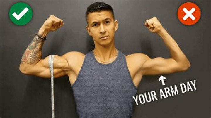 When your arm is bigger than her head r/bodybuilding