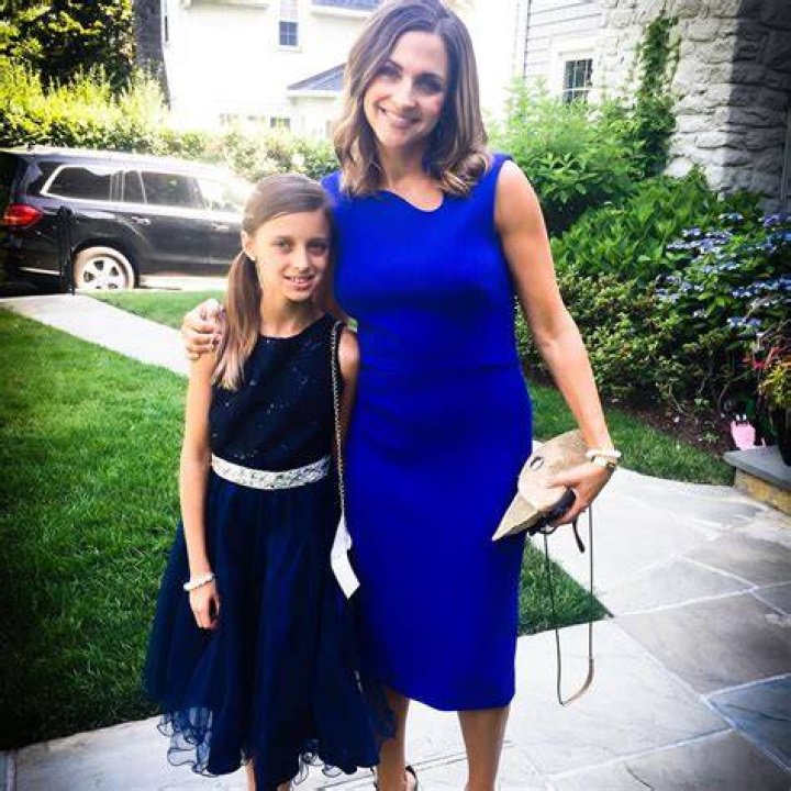 Where Does Paula Faris Live? Photos of Former New York Home