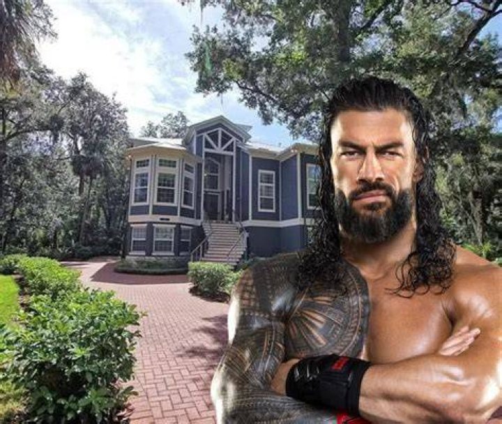 Where does Roman Reigns live? Inside Roman Reigns' house