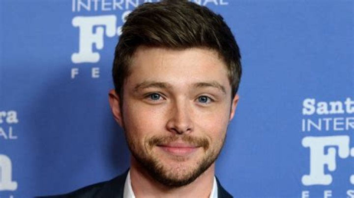 Where is Sterling Knight now? How old was he in Starstruck?