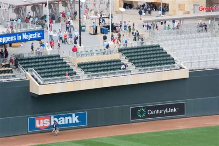 Where to Sit at Target Field If You Want to Catch a Home Run