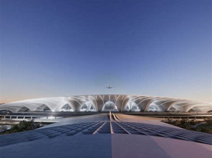 Which is the biggest airport in Saudi Arabia? ·