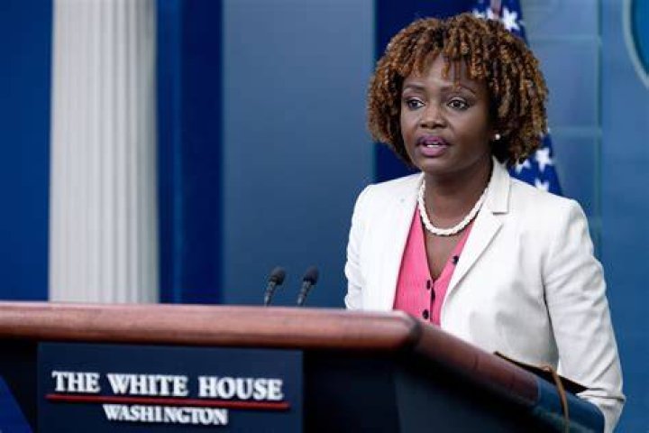 White House press secretary violated Hatch Act, watchdog agency says