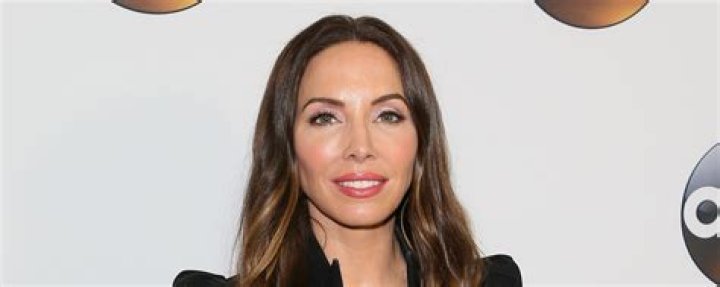 Whitney Cummings Is Not Even 40 and Her Net Worth is Already Insane Rare