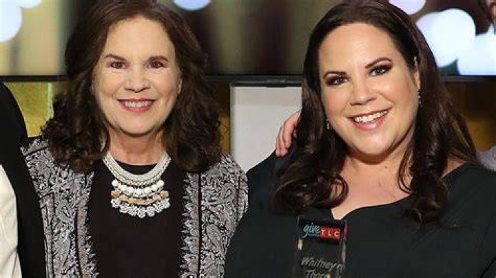 Whitney Way Thore Mourns the Death of Her Mother, Babs