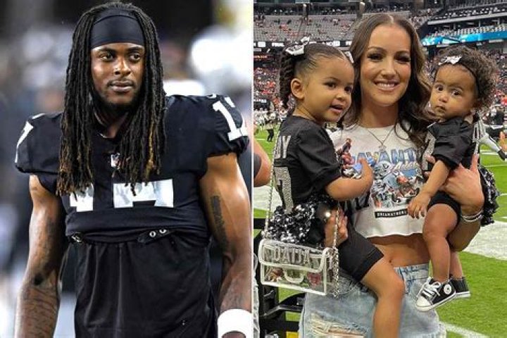 Who Are Davante Adams Kids Dezi And Daija? Parents, Brother And Family