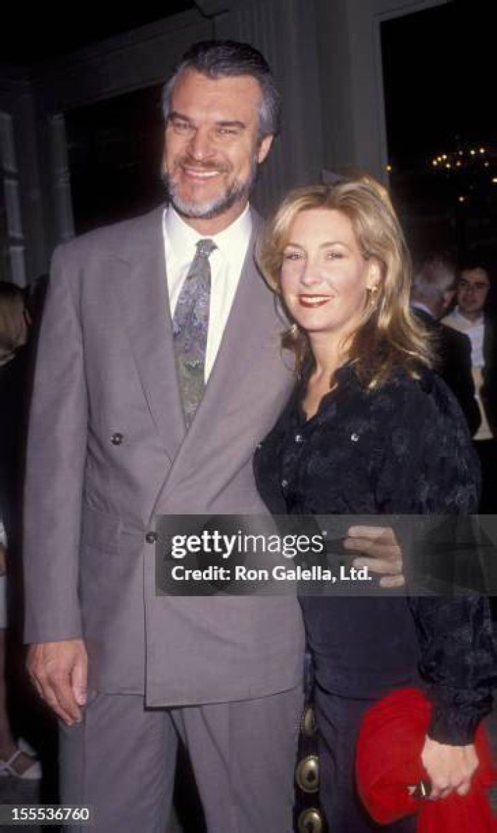 richie Who are Richard Moll wife and children?